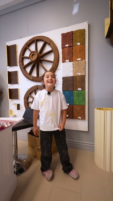 Minik Mimar Amine Sara ile Polure Showroom Turu